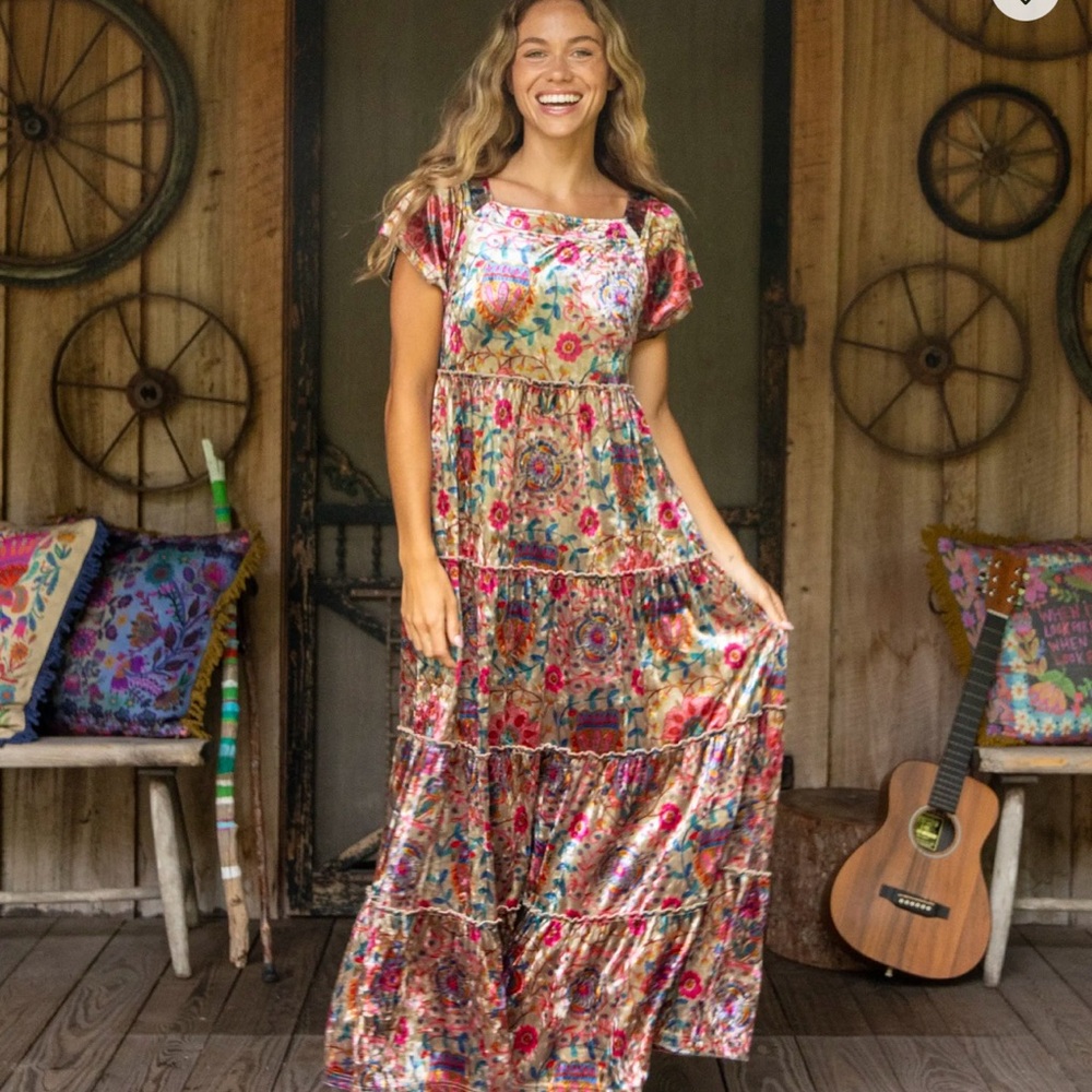 NATURAL LIFE Vibrant Floral Maxi Dress